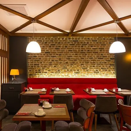 ファヴォリ ニサンタスィ ホテル イスタンブール