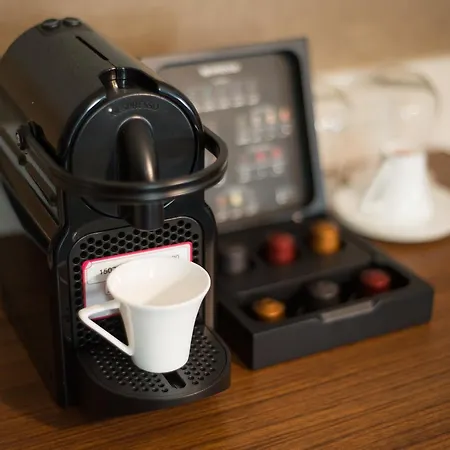 ホテル ファヴォリ ニサンタスィ 3*