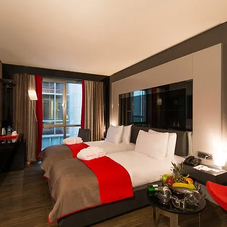 ホテル ファヴォリ ニサンタスィ イスタンブール