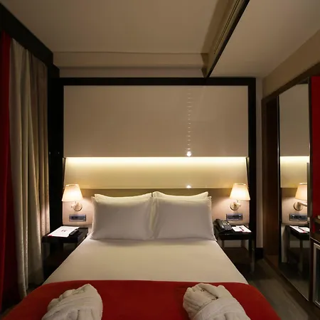 Favori Nisantasi מלון