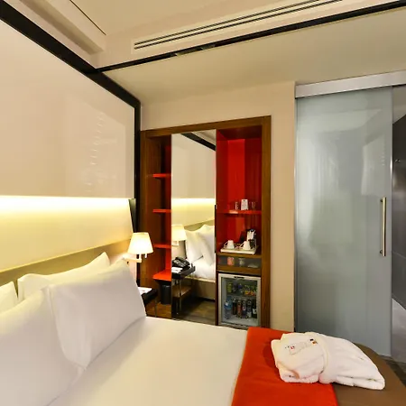 מלון Favori Nisantasi 3*