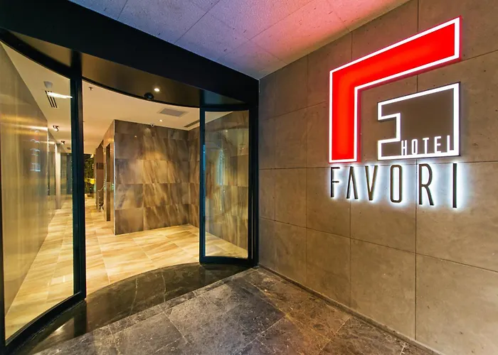 Favori Nisantasi מלון 3*